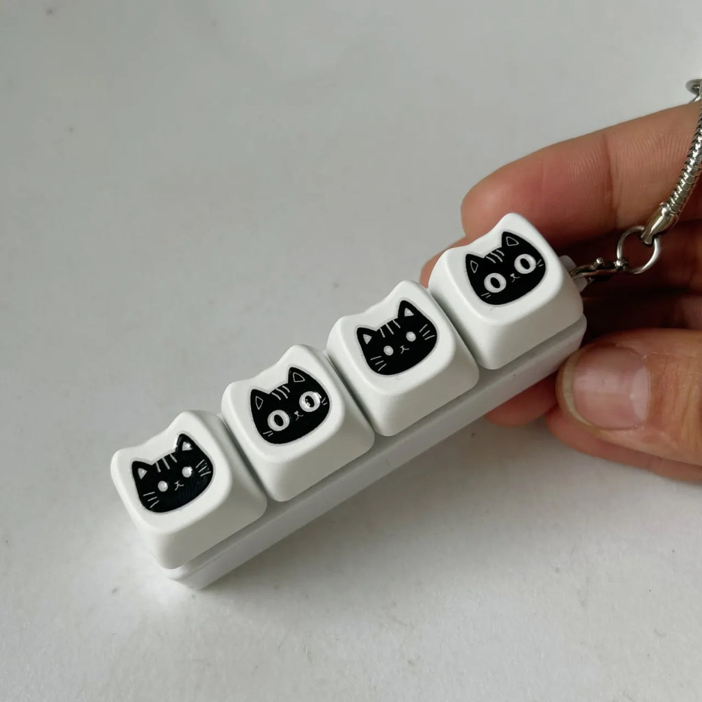 Black Cat Keyboard Keychain Mechanical Keyboard Tapping Fidget Toy Fun Mechanical Switch Keycap Fingertip Gadget